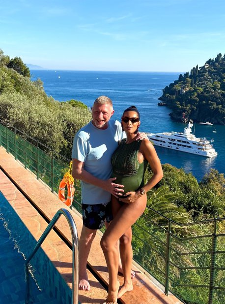 Boris Becker?s pregnant wife Lilian shows off her baby bump on holiday in Italy