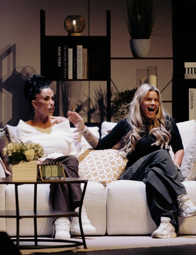 An Evening with Katie Price & Kerry Katona, Hexagon Theatre Reading, October 2025. Kerry Katona (@kerrykatona7) FROM: Instagram WITHOUT PERMISSION.